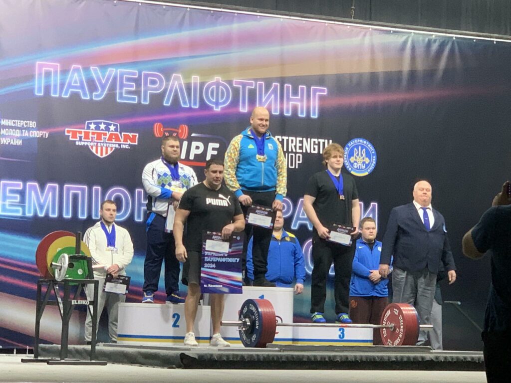 Франківські студенти виграли чемпіонат України з пауерліфтингу